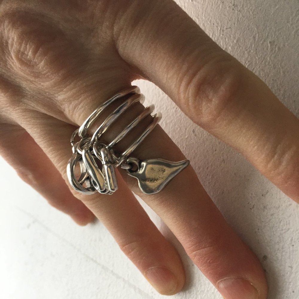 Uno de 50 multiple ring stack silver